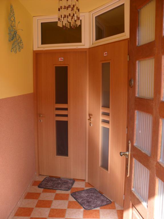 Oazis Apartman 哈卡尼 外观 照片